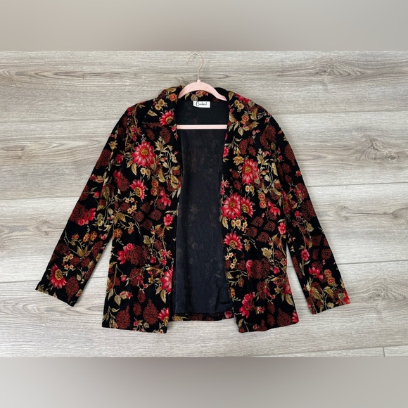 Floral Black and Red Button-Up Blouse. Vintage Carducci. 💐🌸 - Picture 11 of 11